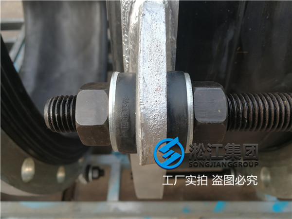 DN300橡胶挠性软连接钎焊板式换热器